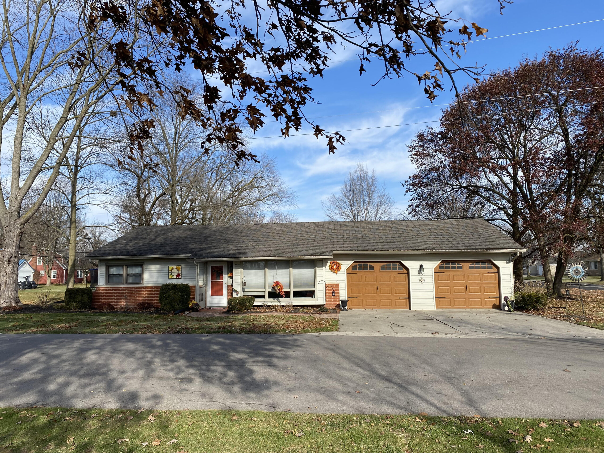 205 Park Ave. Berne IN 46711 – Ranch Home – Close to park – $140,000