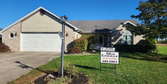 1211 Westwind Trail Berne IN 46711. 3 Bedroom Ranch Home – $210,000