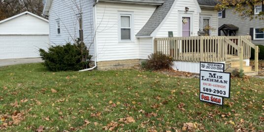 $140,000**317 Compromise Street Berne, IN 46711** 3 Bedrooms 1 Bathroom