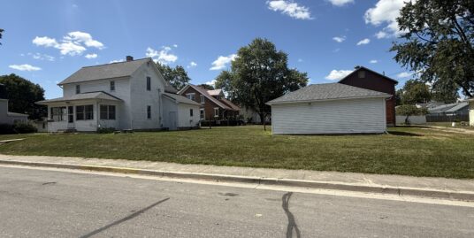 $160,000**506 N Sprunger St, Berne, In 46711**4 Bedroom**1 Bath**Corner Lot**