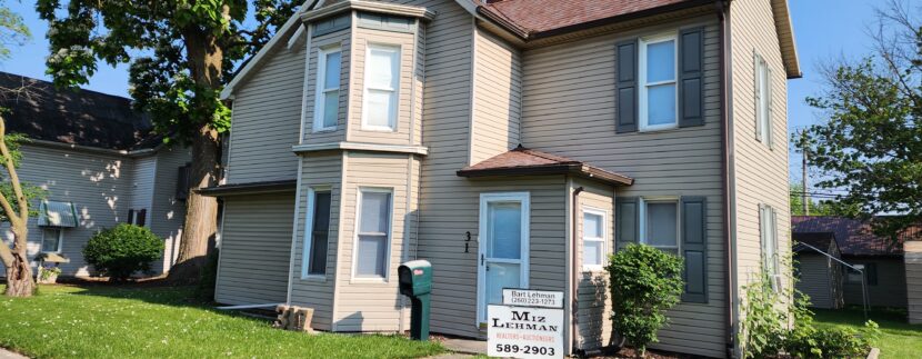 317 E Main St